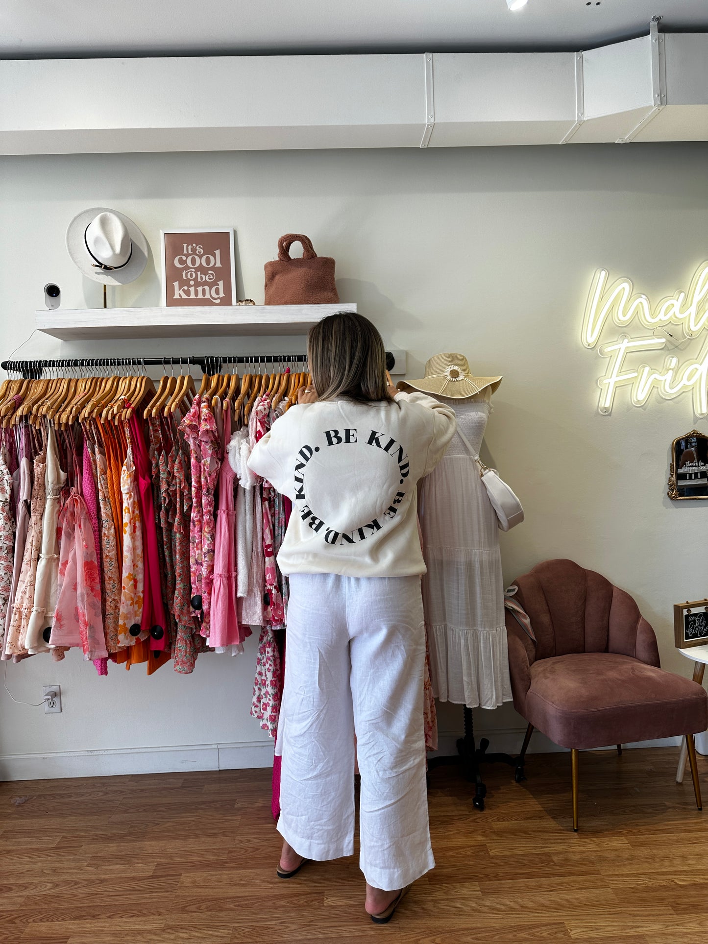 Be Kind Sweatshirt