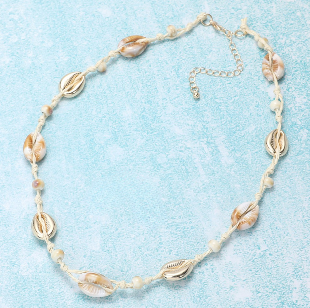 Puka Shell & Raffia Necklace