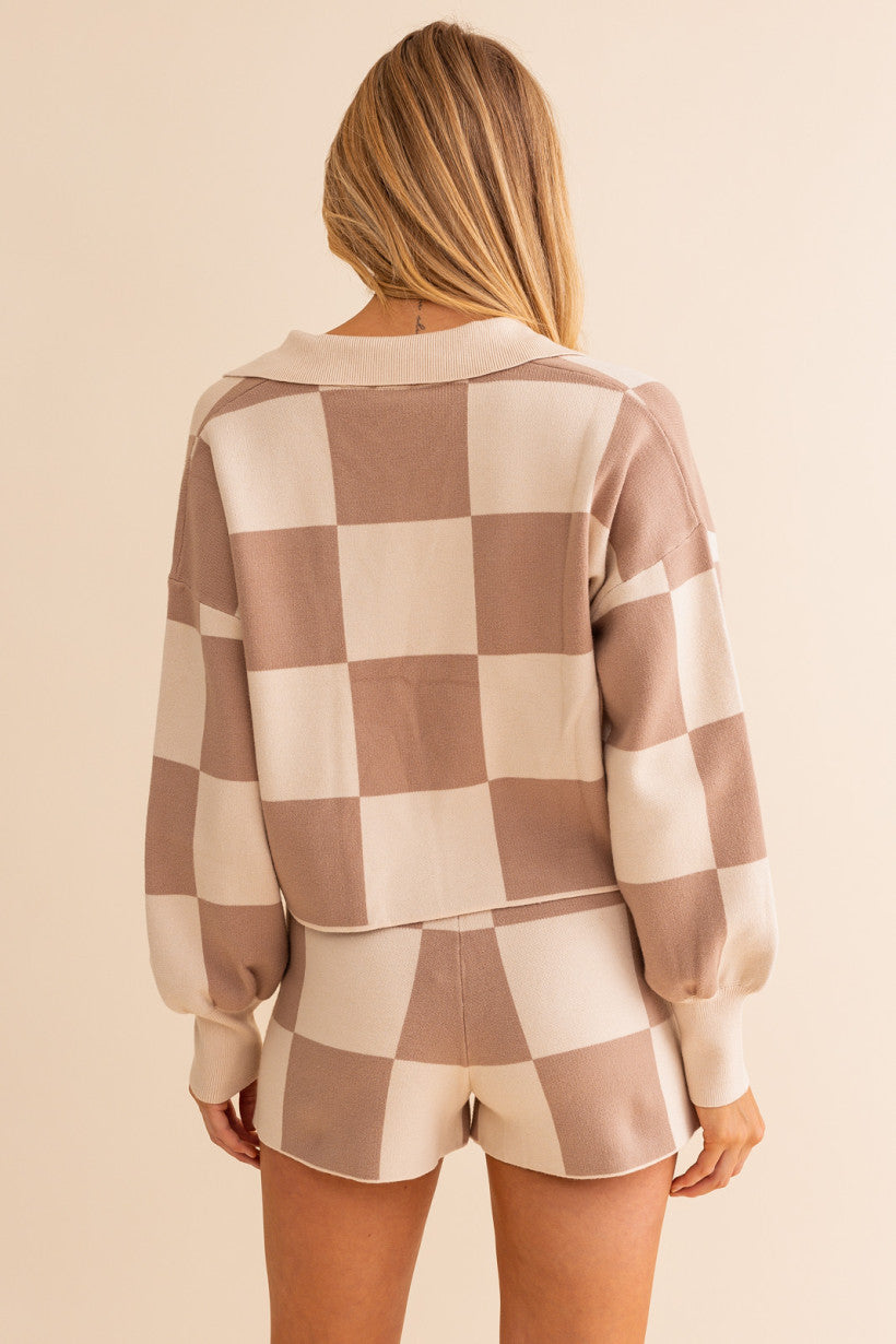 Checkmate Pullover