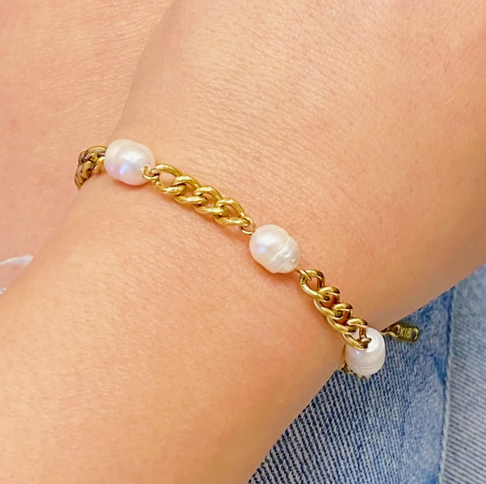 Pearl Bracelet Malibu Friday