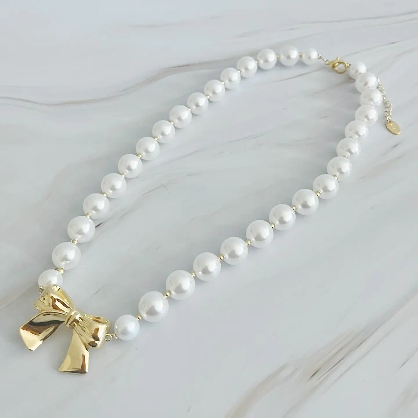 Bow & Pearl Necklace