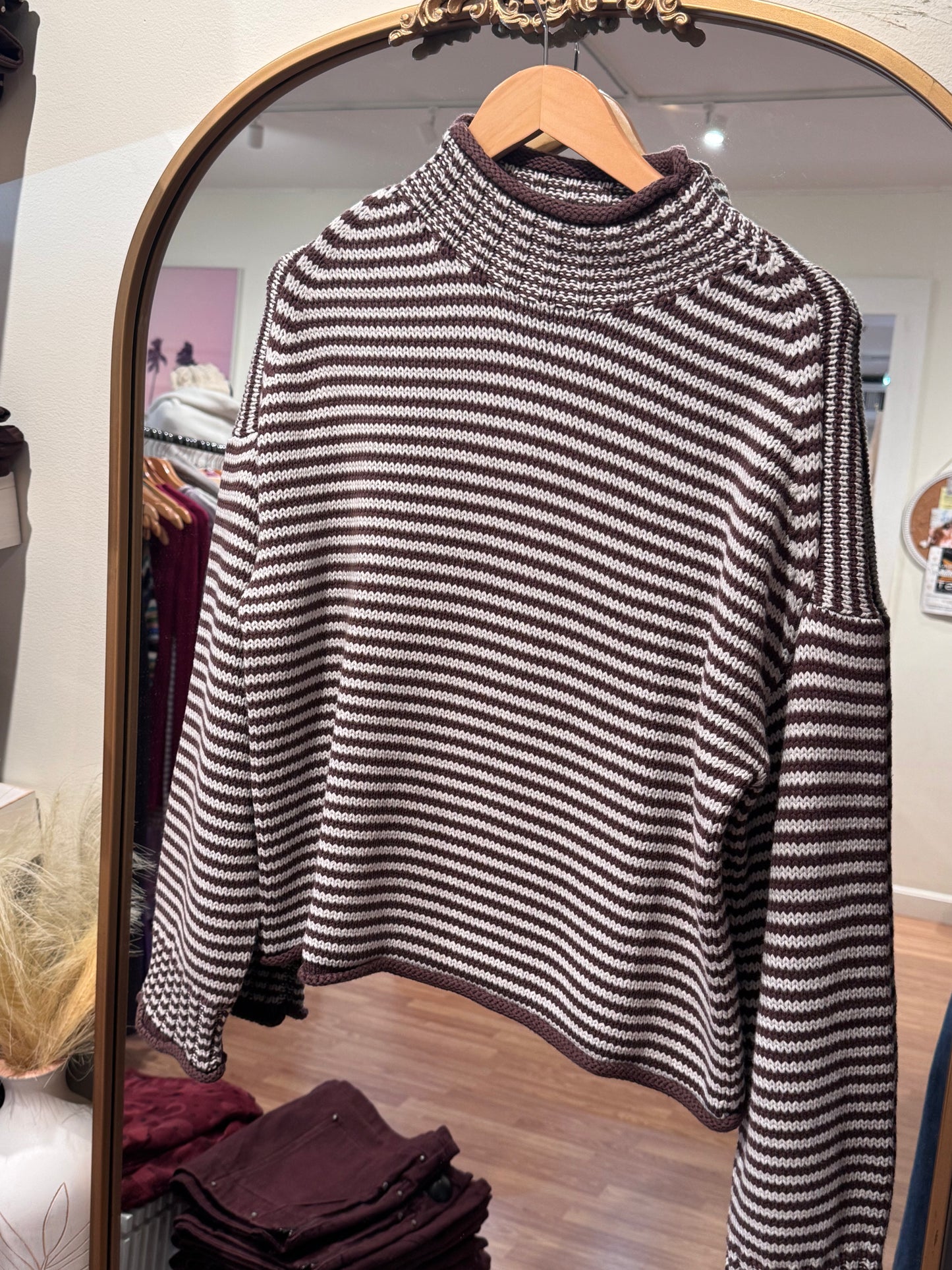 Delicacy Sweater