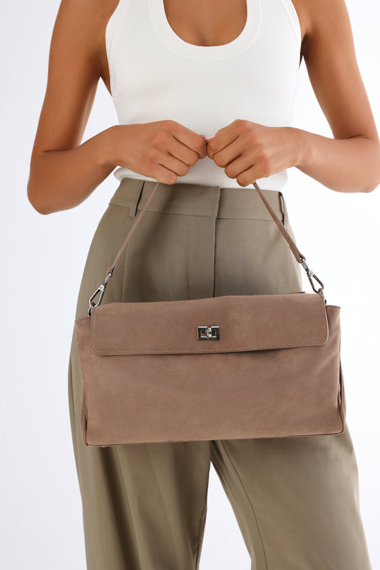 Vela Shoulder Bag