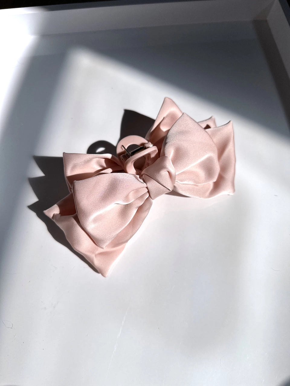 Ballet Bow Claw Clip