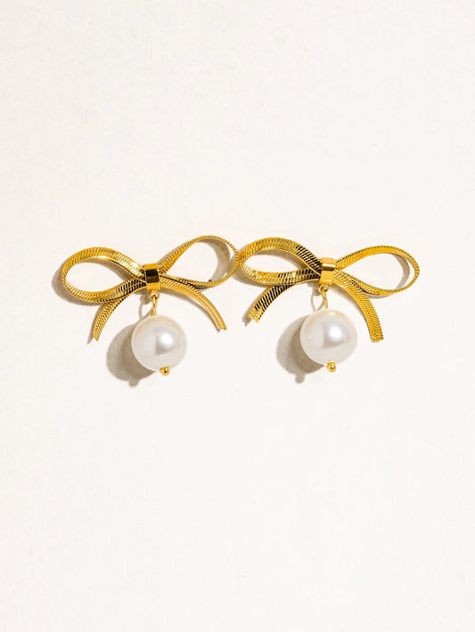 Petra Pearl Bow Earring