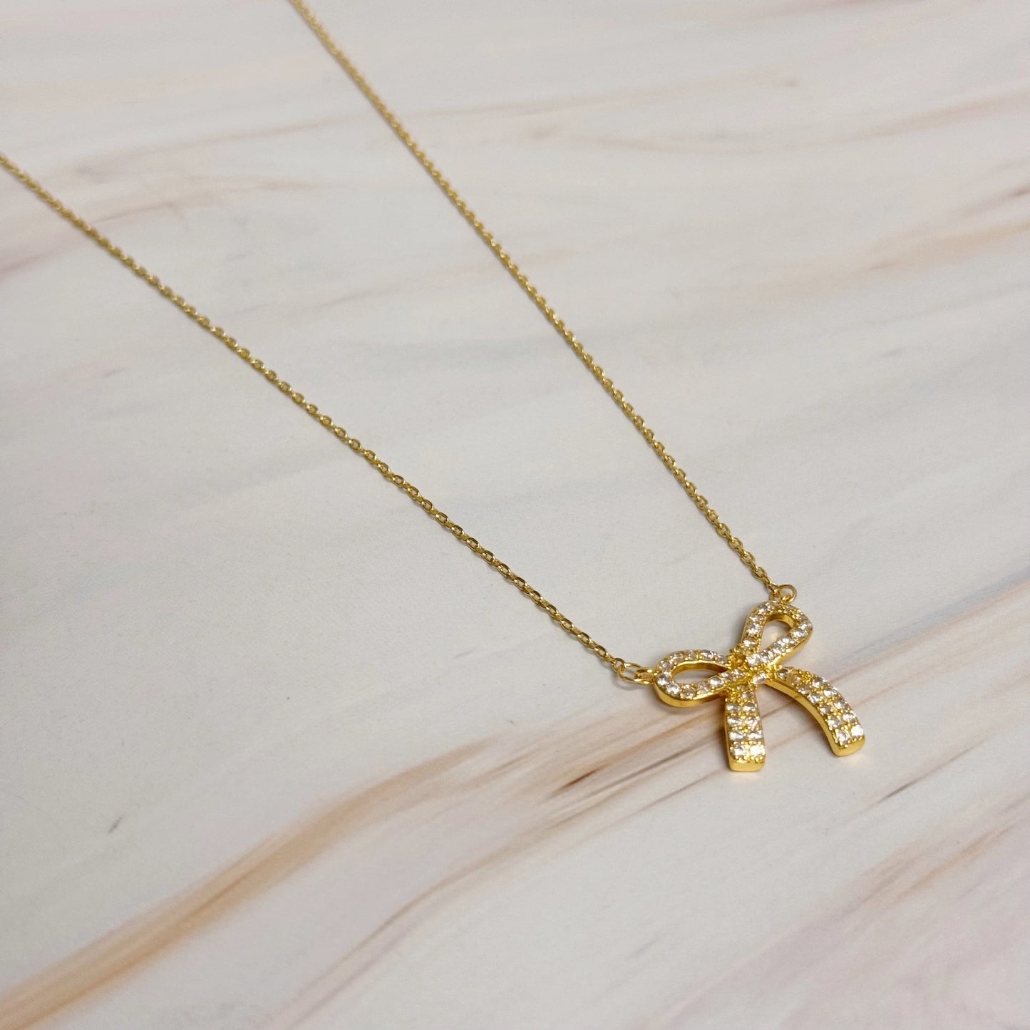 Shining Bow Necklace